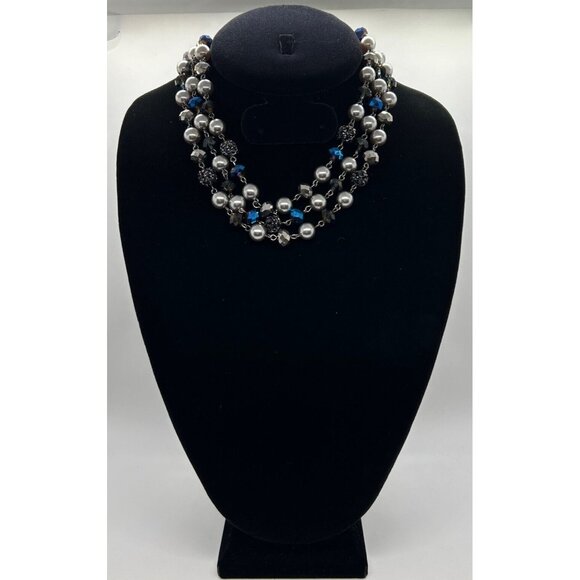 Monet Necklace Faux Silver Pearl, Blue and Silver Faceted Beads Gunmetal Vintage - Picture 3 of 12